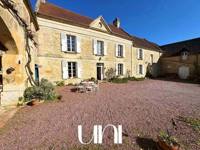 Maison Thue-et-Mue - 8 chambres