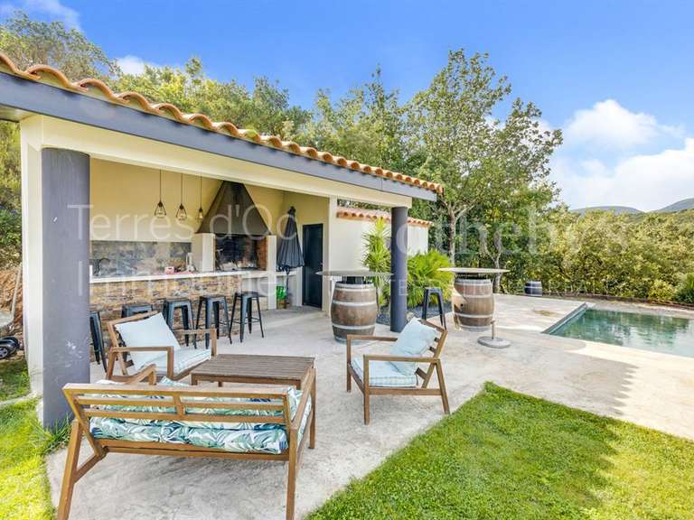 Maison Thuir - 4 chambres - 200m²