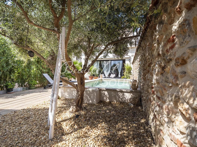 Maison Thuir