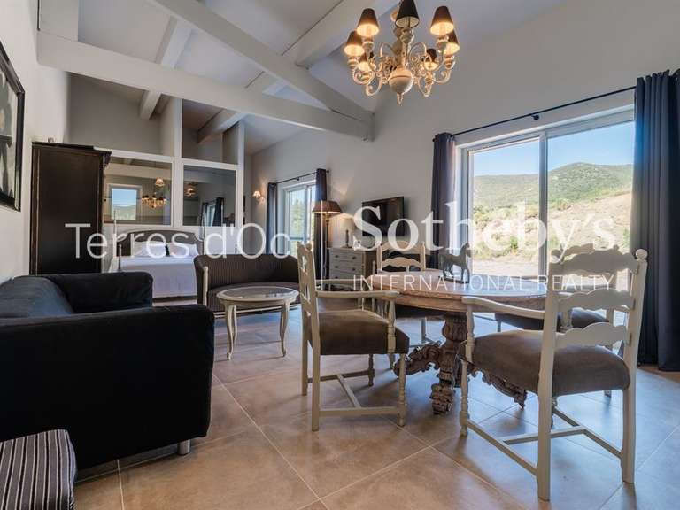 Maison Thuir - 4 chambres - 262m²