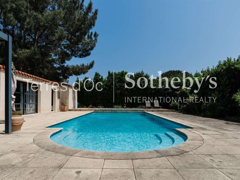 Maison Thuir - 5 chambres - 345m²
