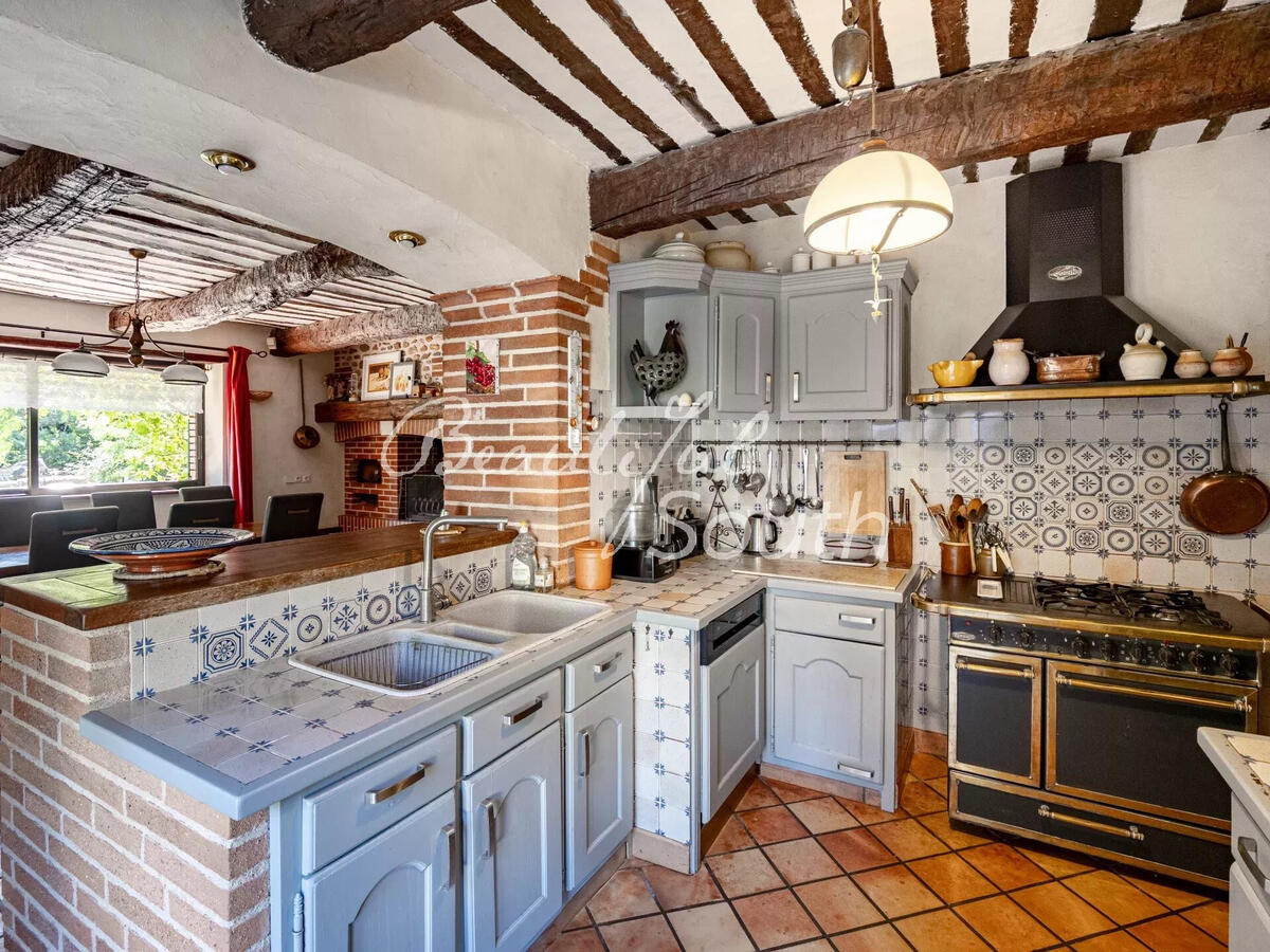 Maison Thuir