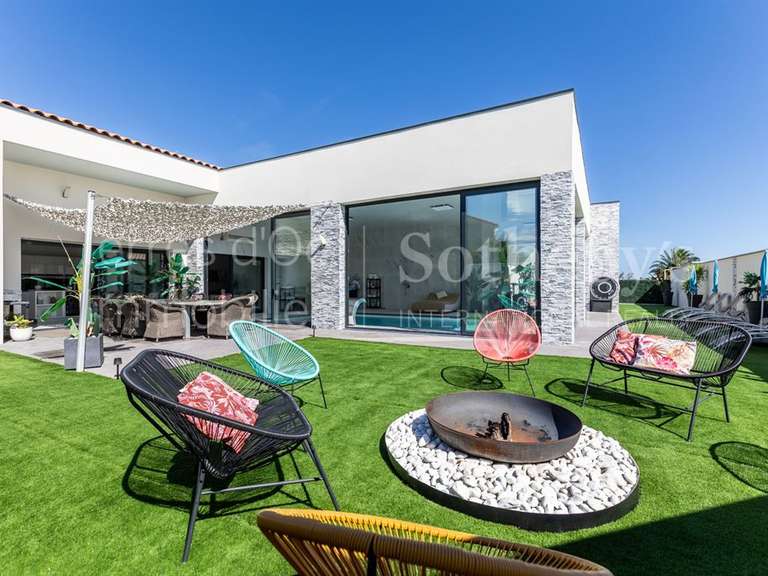 Maison Thuir - 4 chambres - 250m²