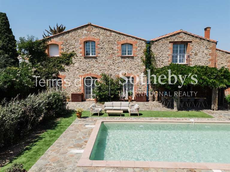 Maison Thuir - 5 chambres - 300m²