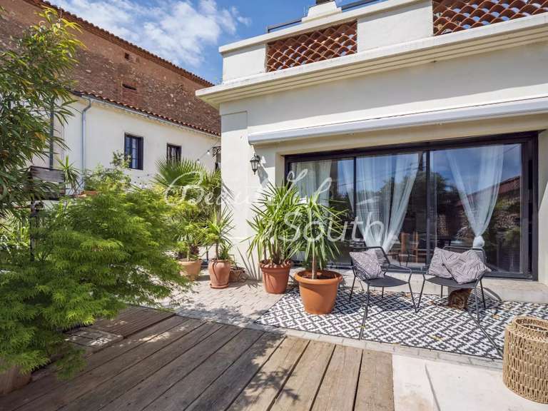 Maison Thuir - 4 chambres - 263m²