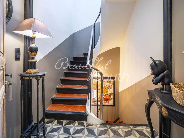 Maison Thuir - 4 chambres - 263m²