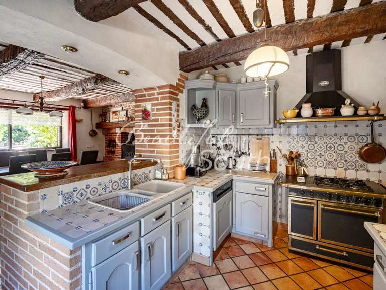 Maison Thuir - 5 chambres - 384m²