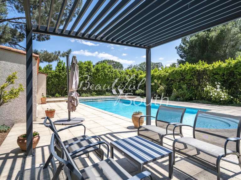 Maison Thuir - 5 chambres - 384m²