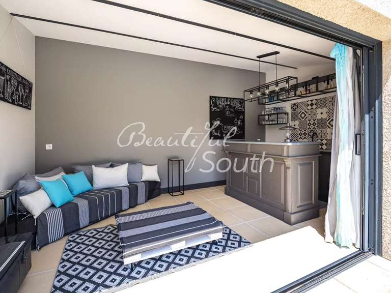 Maison Thuir - 5 chambres - 384m²