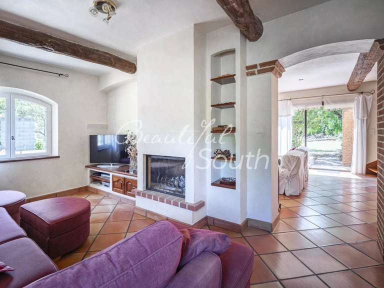 Maison Thuir - 5 chambres - 384m²