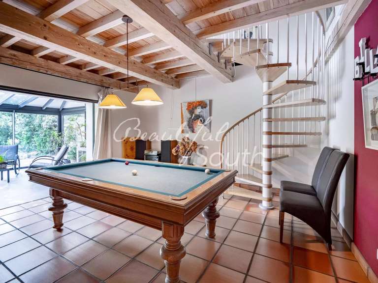 Maison Thuir - 5 chambres - 384m²