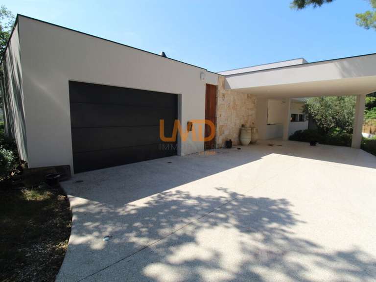 Villa Thuir - 4 chambres - 251m²