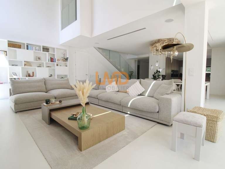 Villa Thuir - 4 chambres - 251m²