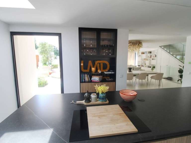 Villa Thuir - 4 chambres - 251m²