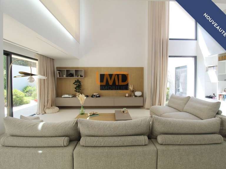 Villa Thuir - 4 chambres - 251m²
