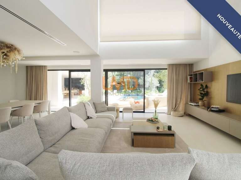 Villa Thuir - 4 chambres - 251m²