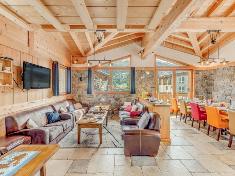 House Tignes - 5 bedrooms - 240m²
