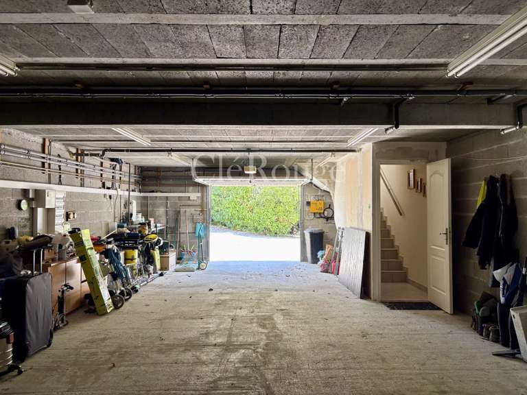 House Tombeboeuf - 3 bedrooms - 200m²