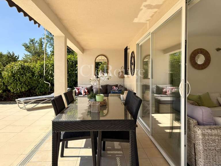 House Tombeboeuf - 3 bedrooms - 200m²