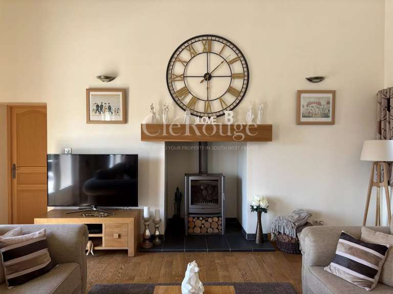 House Tombeboeuf - 3 bedrooms - 200m²