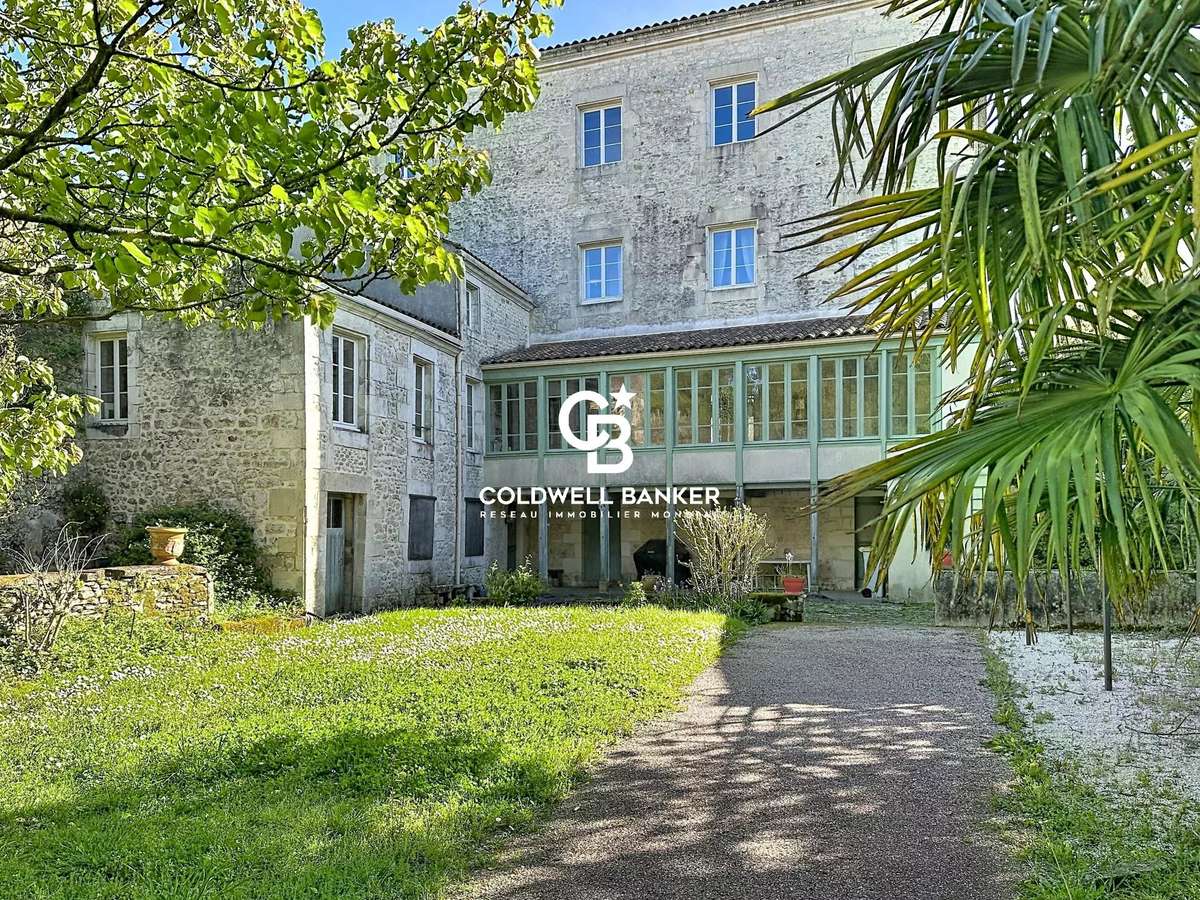 Maison Tonnay-Charente