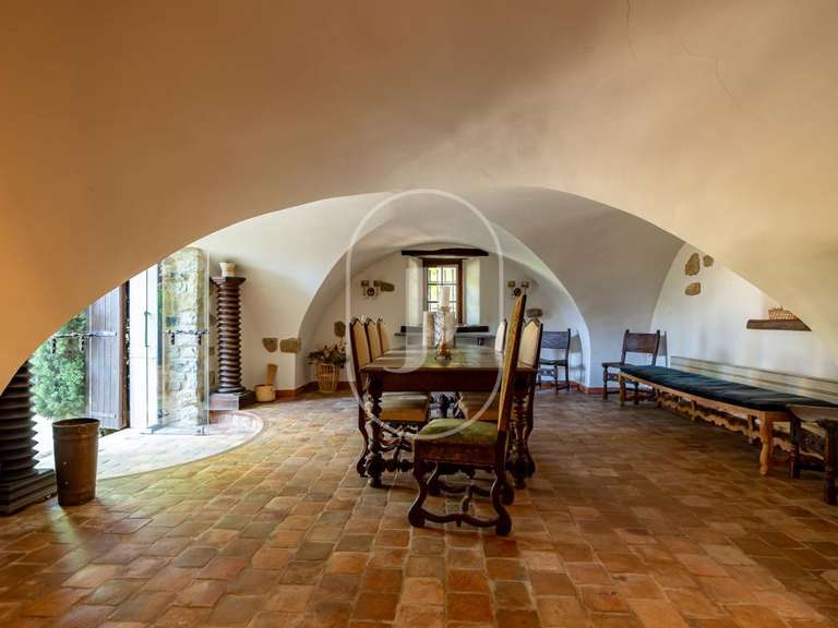 Maison Tornac - 9 chambres - 900m²