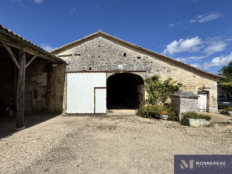 House Torsac - 4 bedrooms - 274m²