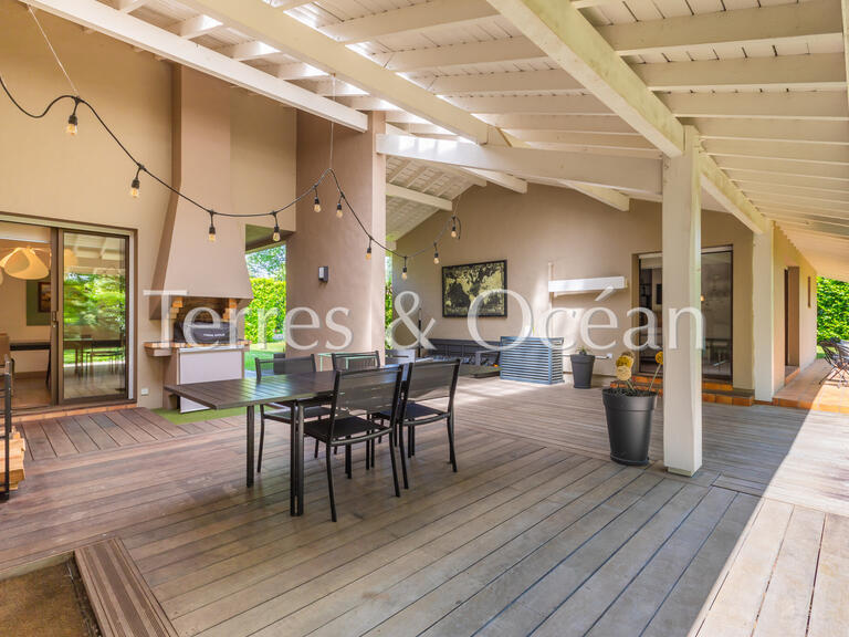 Maison Tosse - 6 chambres - 301m²
