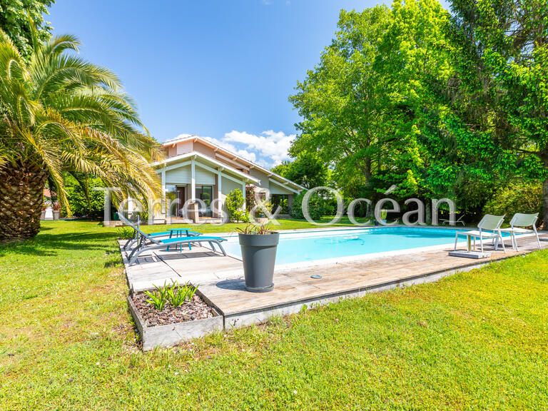 Maison Tosse - 6 chambres - 301m²