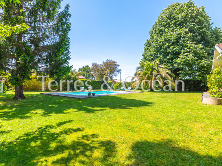 Maison Tosse - 6 chambres - 301m²