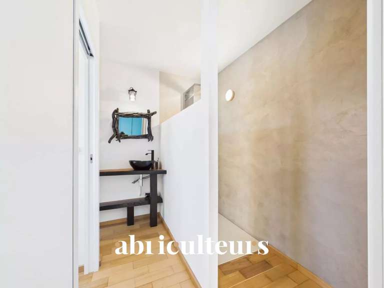 House Tosse - 8 bedrooms - 295m²