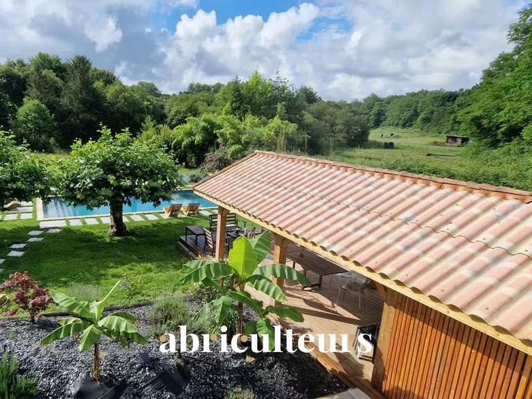 Maison Tosse - 8 chambres - 295m²