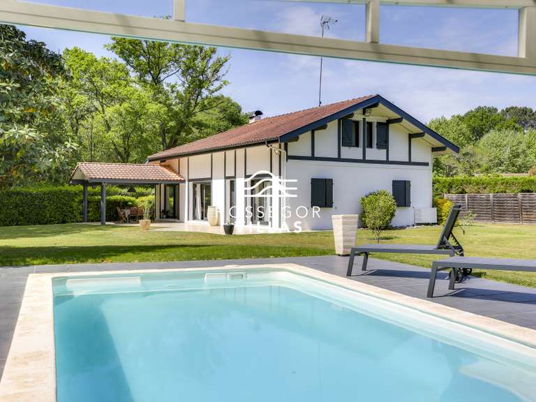 Maison Tosse - 6 chambres - 228m²