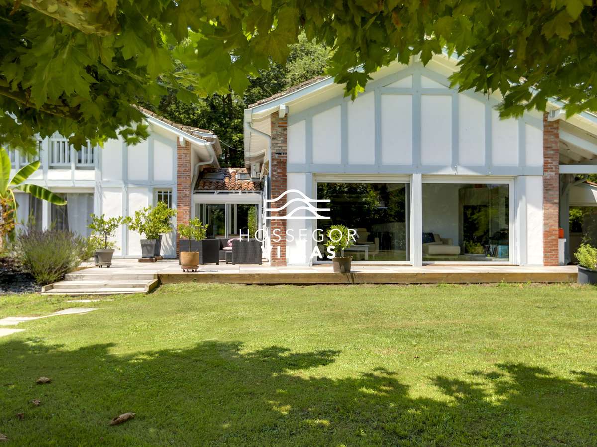 Maison Tosse