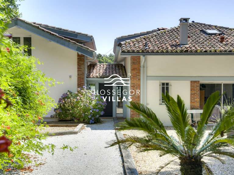 Maison Tosse - 9 chambres - 295m²