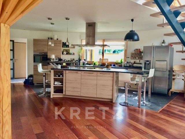 House Touffréville - 4 bedrooms - 270m²