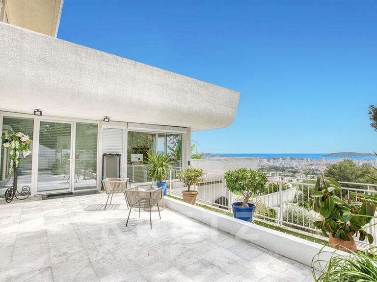 Appartement Toulon - 3 chambres - 212m²