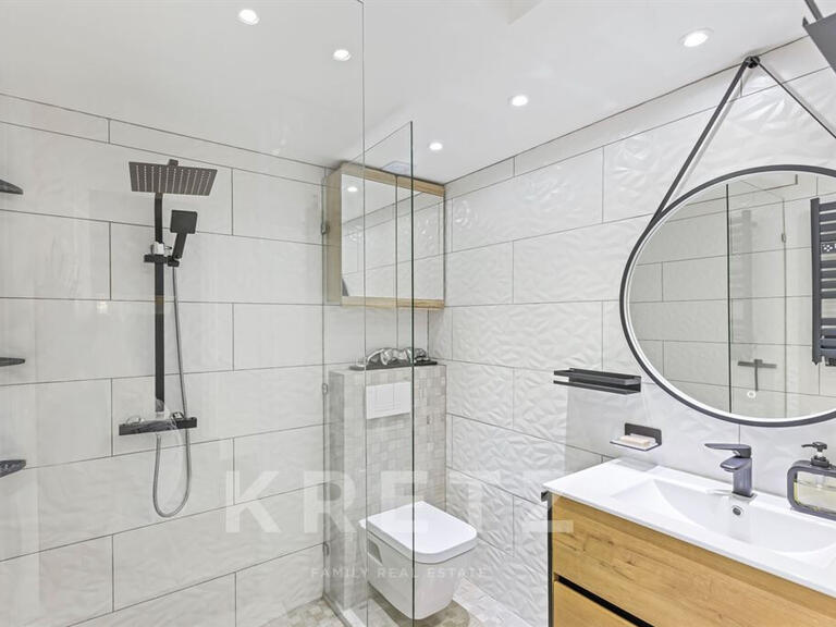 Apartment Toulon - 3 bedrooms - 212m²