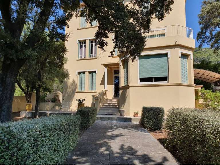 IMMOPOLE ENTREPRISES ET COMMERCES Luxury real estate agency in Toulon