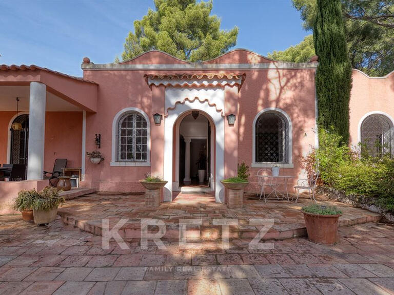 House Toulon - 8 bedrooms - 322m²