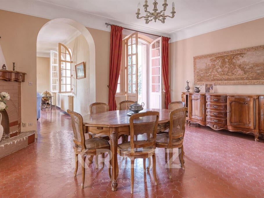 House Toulon