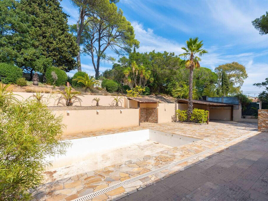 House Toulon