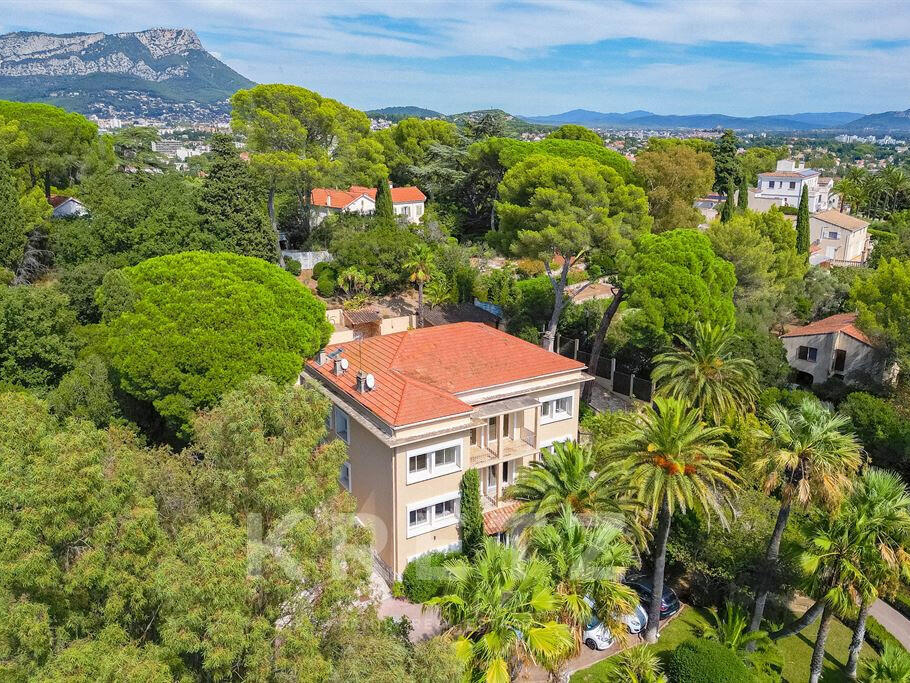 House Toulon