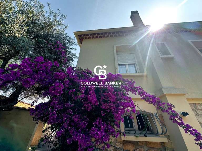 House Toulon - 3 bedrooms - 177m²