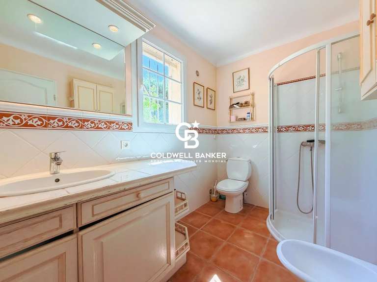 Maison Toulon - 2 chambres - 145m²