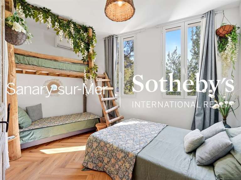 Maison Toulon - 8 chambres - 750m²
