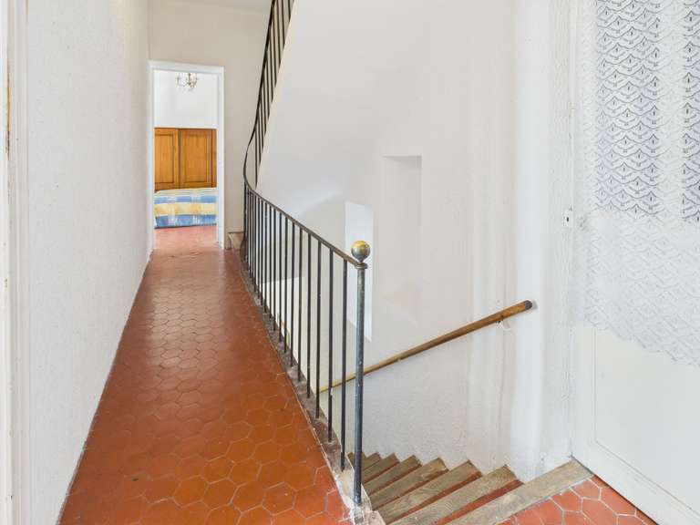Maison Toulon - 4 chambres - 219m²