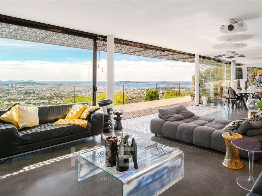 House Toulon