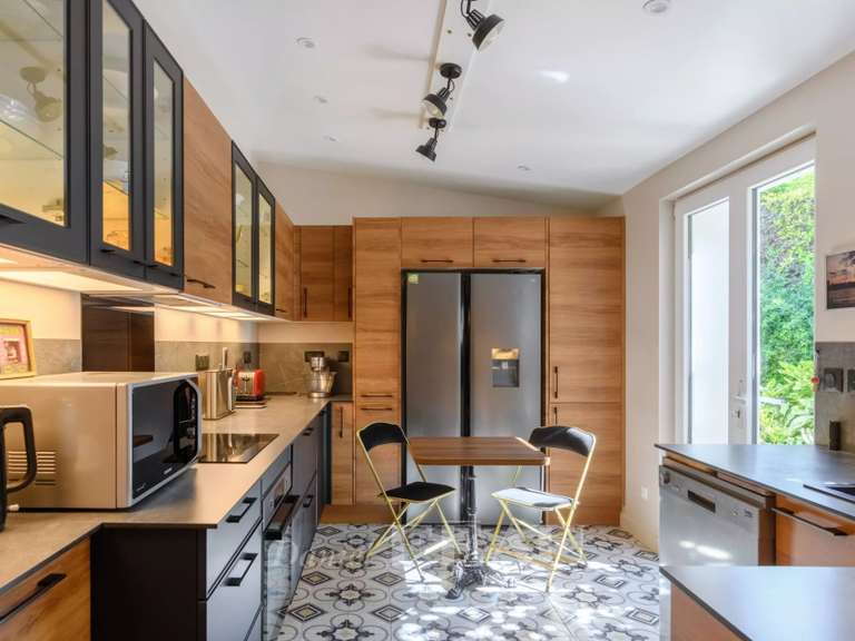 Maison Toulon - 5 chambres - 186m²