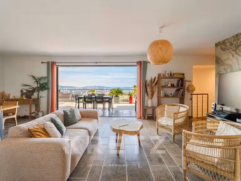 Maison avec Vue sur mer Toulon - 230m²